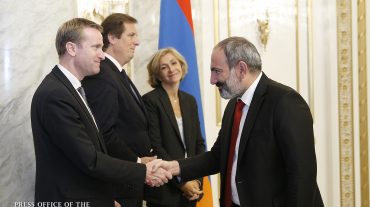 Նիկոլ Փաշինյանն ընդունել է Իլ դը Ֆրանսի շրջանային խորհրդի նախագահին