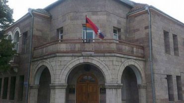 Ստեփանակերտը ողջունում է Ֆրանսիայի Նոր Կալեդոնիայում հանրաքվեի անցկացումը