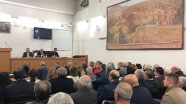 Հանրային խորհրդի Ֆինանսատնտեսական և բյուջետային հարցերի հանձնաժողովի նախագահ է վերընտրվել Վազգեն Սաֆարյանը