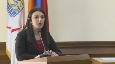 Ավագանու անդամն ահազանգեց՝ վթարային տանն ապրող մարդկանց կյանքին վտանգ է սպառնում