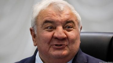 Յուրի Խաչատուրովը երեկոյան վերադարձել է Հայաստան. «Ժողովուրդ»
