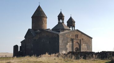 ՀՀ-ում տարբեր երկրների դեսպանների կանայք այցելել են Սաղմոսավանք