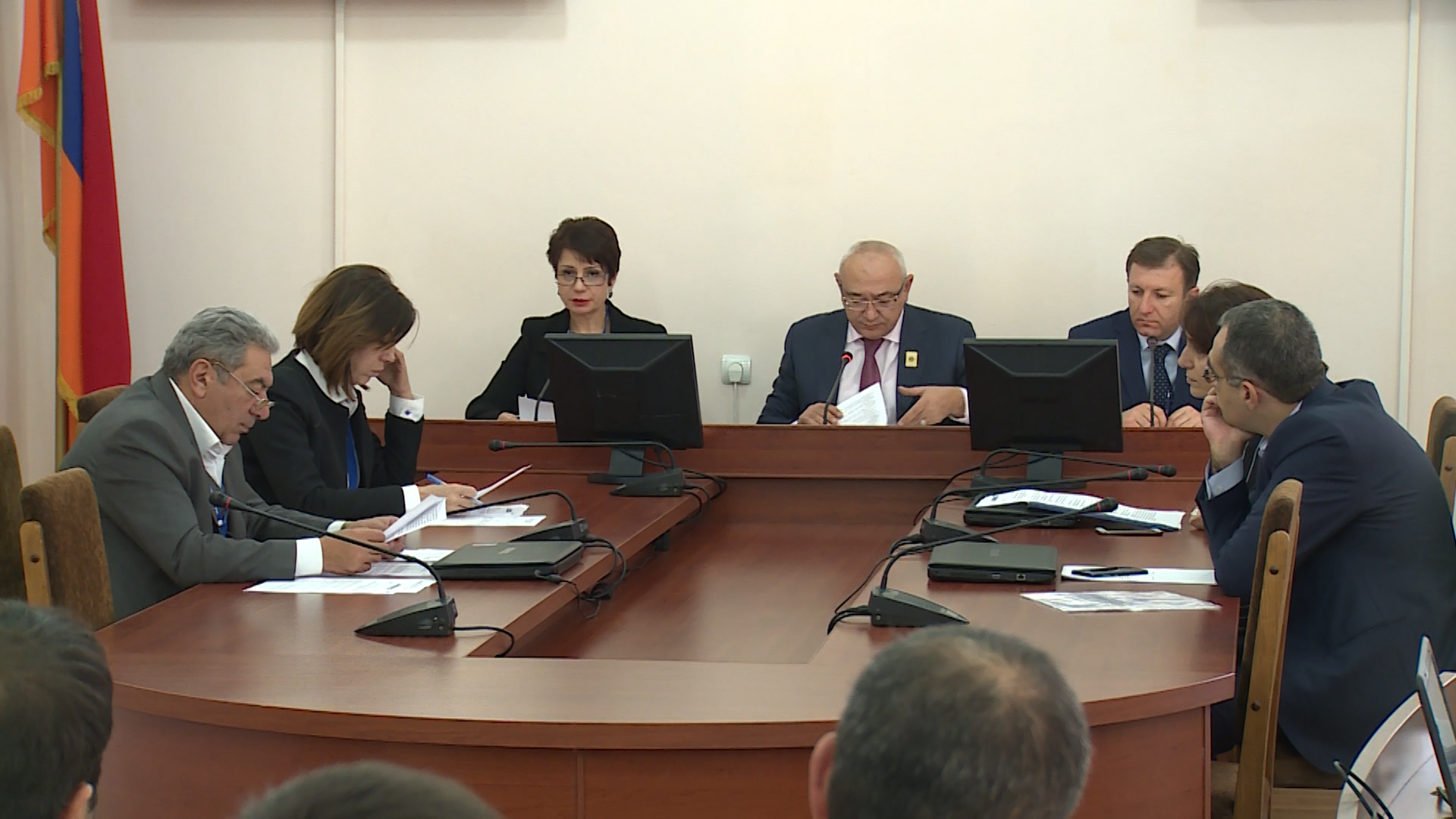 ԿԸՀ-ն 3 կուսակցության մի քանի թեկնածուի 48 ժամ է տվել փաստաթղթերը լրացնելու համար