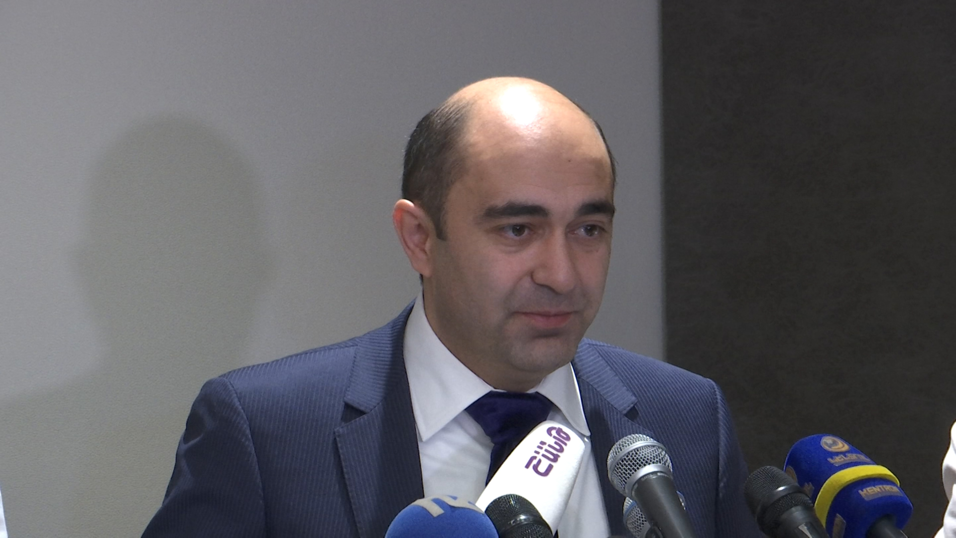 «Լուսավոր Հայաստան»-ն ընտրությունների կգնա «Լուսավորի՛ր Հայաստանը» կարգախոսով
