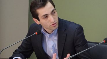 «Լուսավոր Հայաստանն» ու «Հանրապետություն»-ը դաշինքո՞վ կգնան ընտրությունների. պարզաբանում է Դավիթ Խաժակյանը