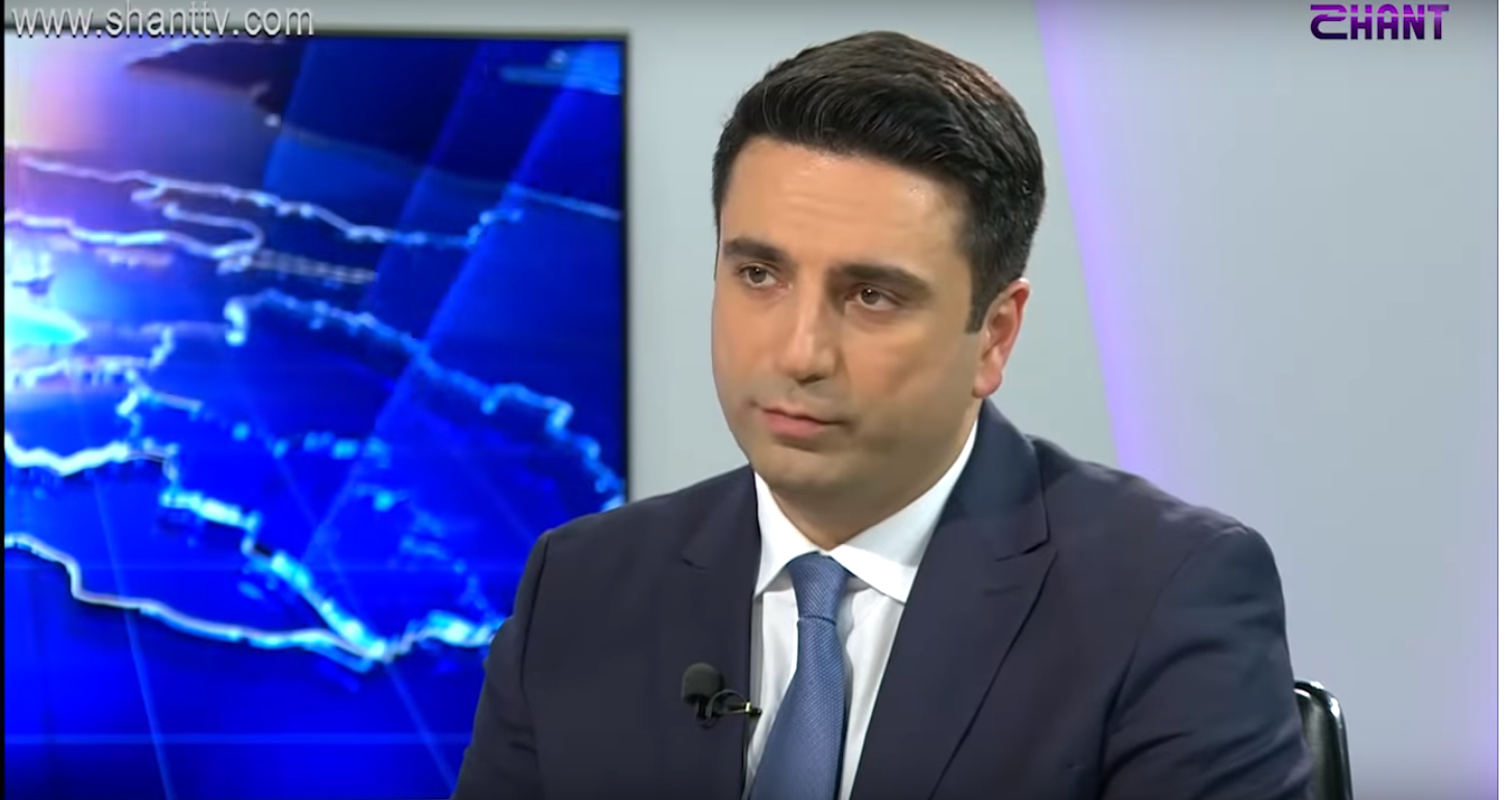 Ալեն Սիմոնյանը մի շարք օրենքներ է ստորագրել