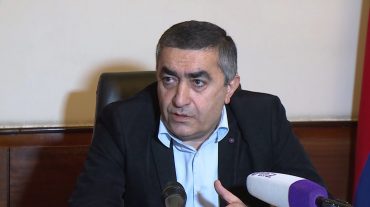 Միշտ մերժողը կա, մերժվածը կա, բայց ժողովո՛ւրդ, տե՛ս, տուժածը դու չլինես. Արմեն Ռուստամյանը՝ ՀՀԿ-ի ու «Իմ քայլի» միջև հնչող մեղադրանքների մասին