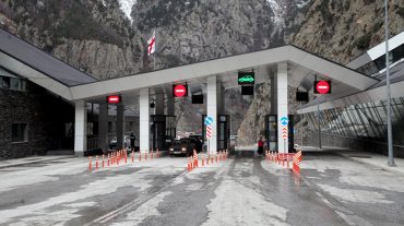 Ստեփանծմինդա-Լարս ավտոճանապարհը բաց է միայն թեթև մարդատար տրանսպորտային միջոցների համար