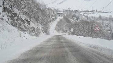 Թալին-Մաստարա-Լանջիկ ավտոճանապարհին խիտ մառախուղ է, տեսանելիությունը՝  20 մետր