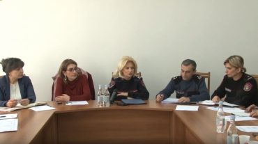 Ոստիկանությունում քննարկվել է մուրացիկ և թափառաշրջիկ երեխաների հայտնաբերման խնդիրը