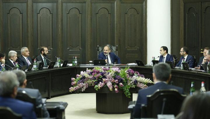 Կառավարությունը մաքսային արտոնություն է տրամադրել 8 ընկերությունների