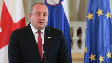 Ձիավարություն, շյուղագործություն․ Վրաստանի հեռացող նախագահի հոբբիները