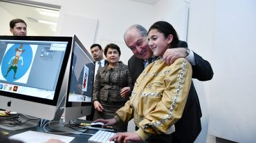 «Հուզիչ է ու հոյակապ». նախագահ Սարգսյանի գրառումը «Հայաստանի մանուկներ» հիմնադրամի (COAF) Դեբեդի ՍՄԱՐԹ-կենտրոնում
