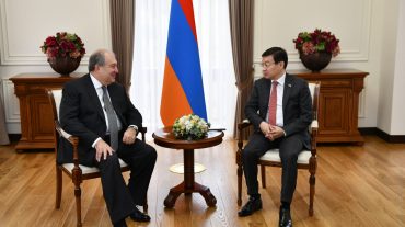 Արմեն Սարգսյանն ընդունել է Հայաստանում Ղազախստանի դեսպանին