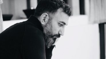 Ես չեմ հանդուրժի թատրոնի քայքայումը. Սուրեն Շահվերդյանը որոշել է հրաժարվել թատրոնի գեղարվեստական ղեկավարի պաշտոնից