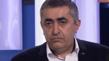 Այդ շարժման արդյունքը բերեց նրան, որ, խոշոր հաշվով, տեղի է ունեցել մարդափոխություն․ Արմեն Ռուստամյան