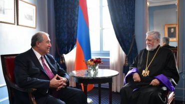 Թող Աստված ամուր պահի ու պահպանի մեր հայրենիքը. Արամ Ա-ն նամակ է հղել նախագահին