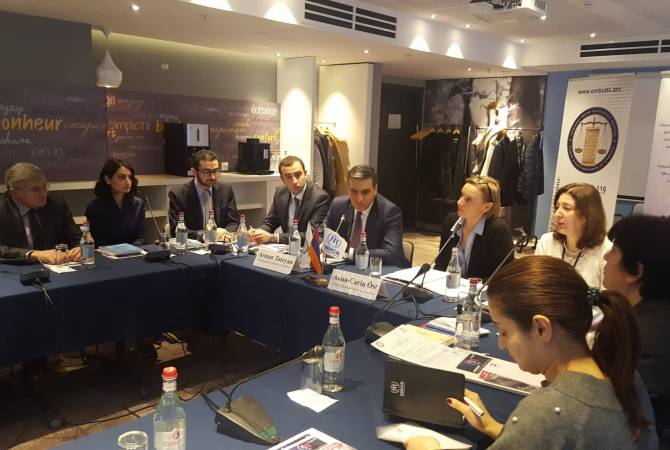 Արման Թաթոյանը ներկայացրել է փախստականների և ապաստան հայցողների իրավունքների ապահովման մասին արտահերթ զեկույցը