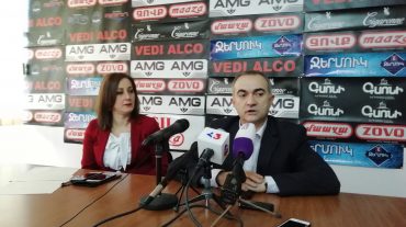 Ռուսական բազայի սպաները չպետք է ցրված ապրեն. Թևան Պողոսյան