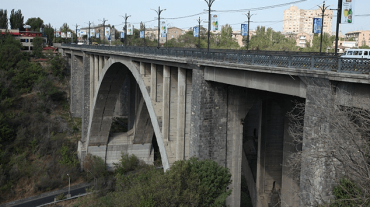 Վթար Կիևյան կամրջի վրա. կան տուժածներ