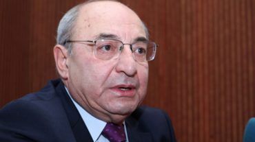 Եթե մեր պետությունը որոշել է առաջնորդվել «նպատակն արդարացնում է միջոցները» բանաձևով, ապա դա ամենակարճ ճանապարհն է պետությունը դարձնելու անիրավական և կործանելու այն. Մանուկյան