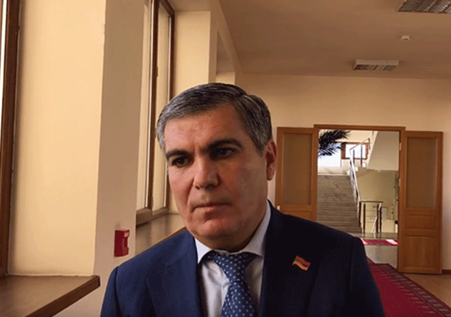 Բատկան ճիշտ է, մեր ասելիքն առաջին հերթին պետք է ուղղվի Բաքվին զենքի թիվ 1 վաճառող ՌԴ-ին. Արամ Սարգսյան
