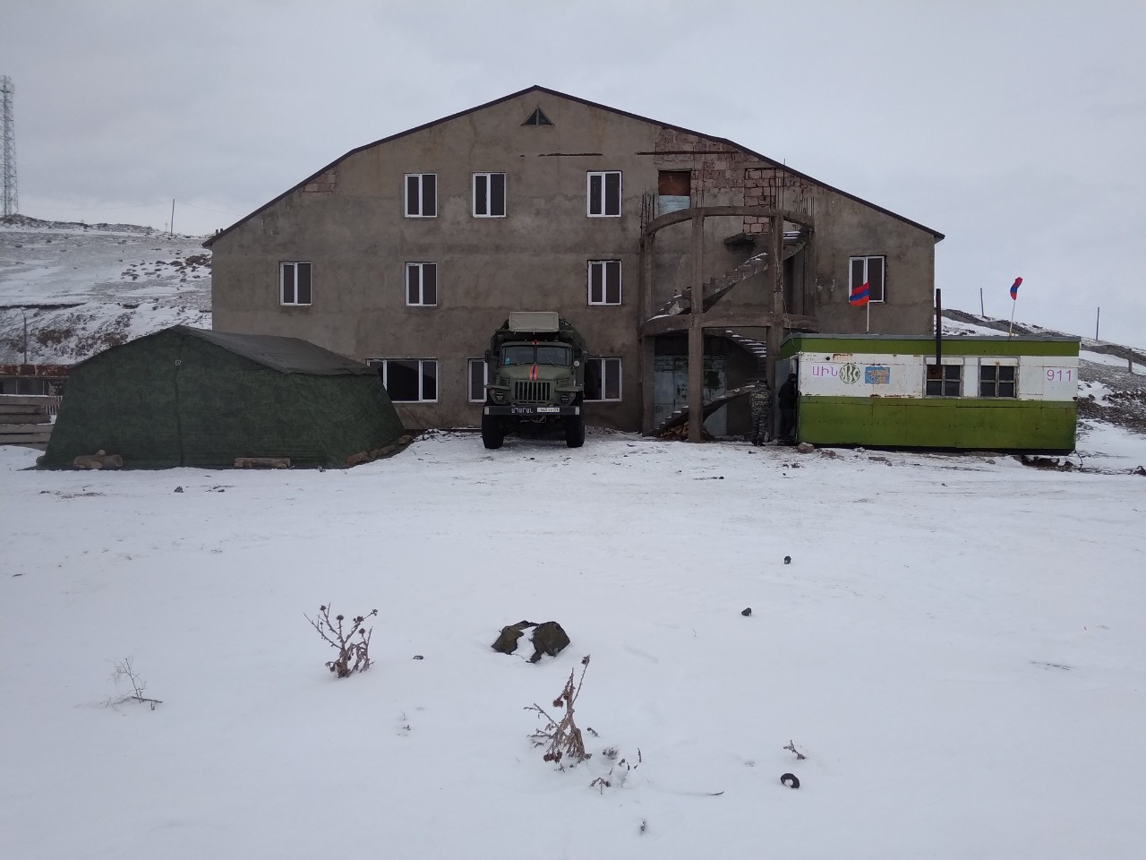 Սյունիքի, Արագածոտնի և Գեղարքունիքի մարզերում շուրջօրյա հենակետեր են տեղակայվել