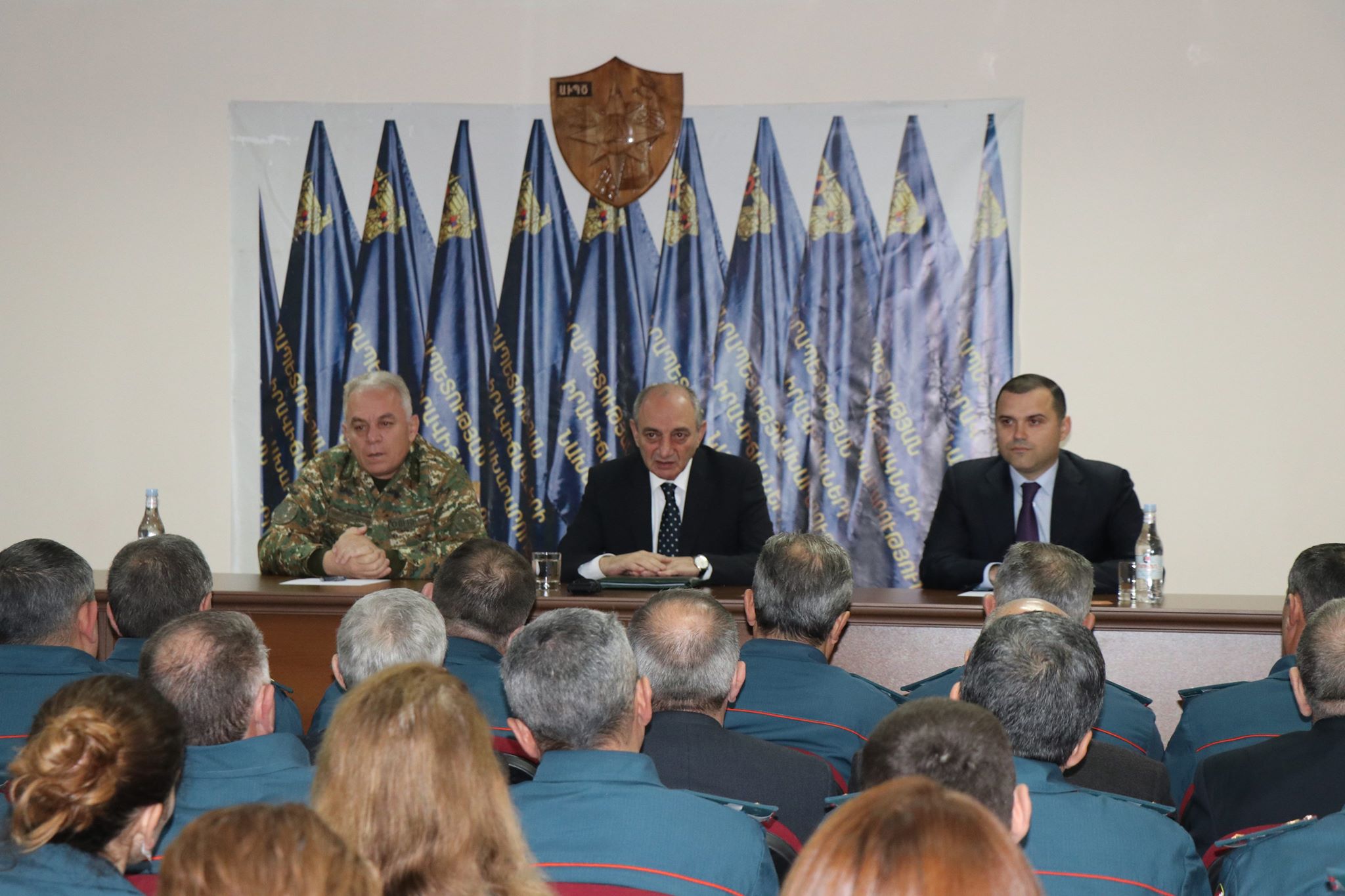 Բակո Սահակյանը ներկայացրել է ԱԻՊԾ նոր տնօրենին