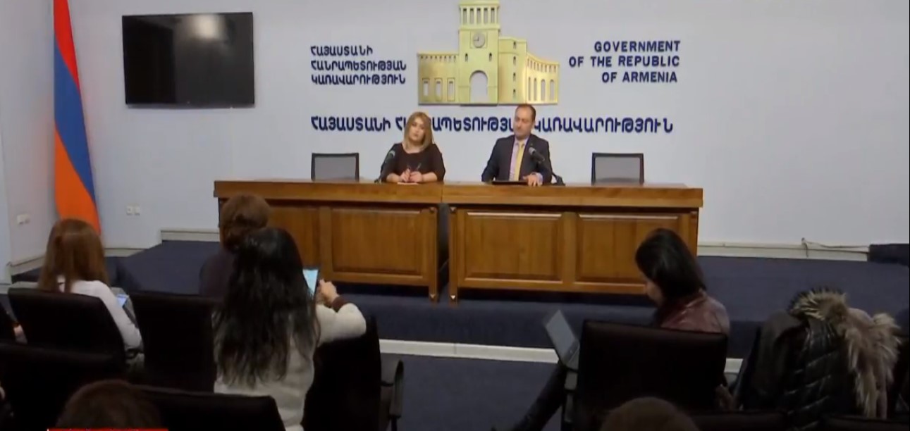 Դա շանտաժ է, շորթում է, ահաբեկչություն է. Արտակ Զեյնալյանը՝ հայտնի զրույցի գաղտնալսման մասին
