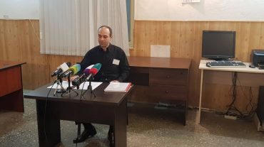Իրավաբանի որակավորում տրամադրելու որոշումը որևէ կերպ չի կարելի դիտարկել որպես Մհեր Ենոքյանին ազատ արձակելու հիմք. Հայ-ռուսական համալսարան