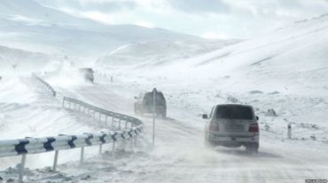 Որոշ ավտոճանապարհներին ձյուն է տեղում