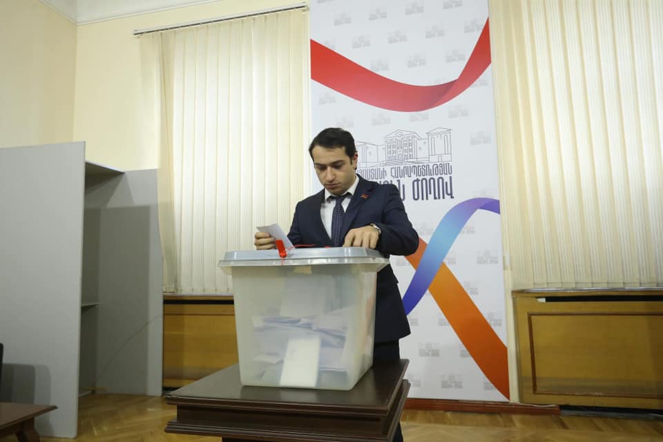 Մխիթար Հայրապետյանն անդրադարձել է իր ընտրությանը
