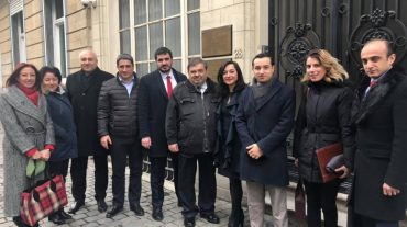 Այսօր «Եվրանեսթ»-ի հայկական պատվիրակությունը Բրյուսելում հանդիպել է Եվրոպայի Հայ Դատի հանձնախմբի ատենապետ Գասպար Կարապետյանի հետ