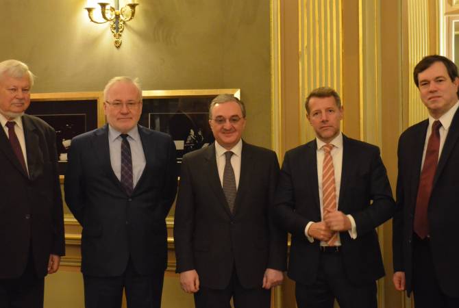 Զոհրաբ Մնացականյանը հանդիպել է ԵԱՀԿ Մինսկի խմբի համանախագահների հետ