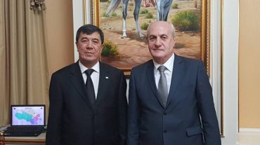 ՀՀ դեսպանը և Աշխաբադի քաղաքապետը կարևորել են Աշխաբադի և Երևանի միջև ուղղակի կապերի հաստատումը