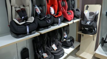 50կմ/ժ արագությամբ ընթացող մեքենայի վթարի դեպքում մարդու մարմնի քաշը կրկնապատկվում է 25 անգամ, կամ ինչո՞ւ պետք է երեխային տեղափոխել քարսիթով
