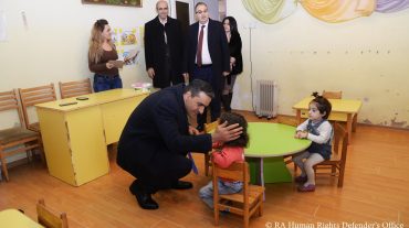 Պաշտպանը պատգամավորների հետ այցելել է հոգեկան խնդիր ունեցողների խնամքի կենտրոն․ խնդրահարույց հարցեր
