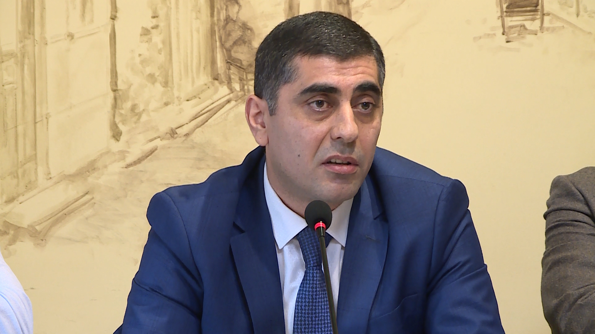 Մհեր Եղիազարյանին 35 անգամ ընդունել են հիմնարկի հոգեբանները, 4 անգամ՝ իրավաբանը, 1 անգամ՝ ստացիոնարը սպասարկող խմբի ղեկավարը. Քոչինյան