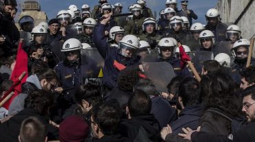 Հունաստանում ուսուցիչների բողոքի ցույցերը շարունակվում են