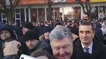 Պորոշենկոն հարվածել է հեռախոսով իրեն նկարահանող տղամարդուն