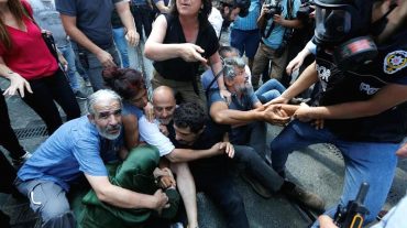 Թուրքիայում արտակարգ դրությունը դադարեցվել է, բայց բռնաճնշումները շարունակվում են․ HRW