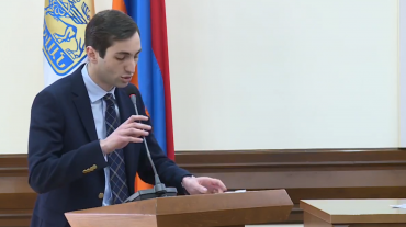 Խնդրում եմ  հաջորդ անգամ ներկայացրեք տեղեկանք, որը կլինի հստակ, ոչ թե պլյուս-մինուսով. Դավիթ Խաժակյան