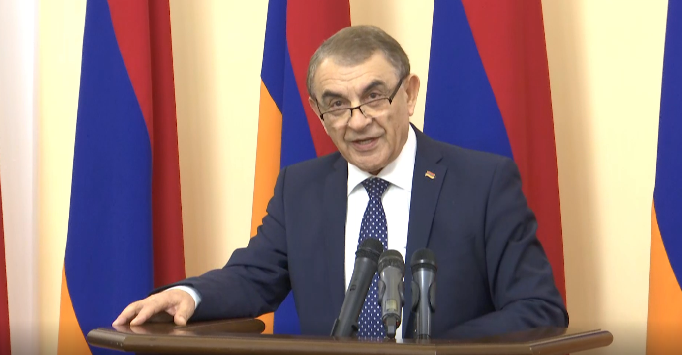 Սիրելի՛ լրագրողներ, որպես բժիշկ, ցանկանում եմ ձեզ քաջառողջություն. Արա Բաբլոյանի մաղթանքը