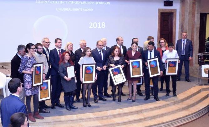 Դեսպանները մասնակցել են Համընդհանուր իրավունքների մրցանակաբաշխությանն ու ողջունել այն