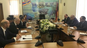 Գարեգին Բաղրամյանն ընդունել է Մատեո Փեթրոնիի գլխավորած պատվիրակությանը