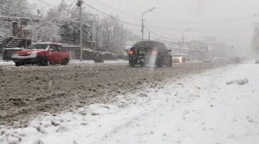 Երևանում առատ ձյուն է տեղում