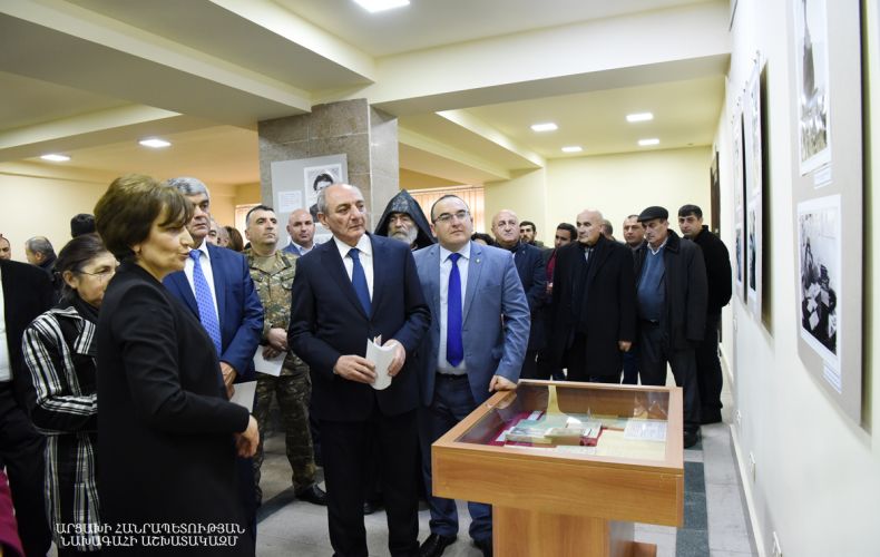 Բակո Սահակյանը ներկա է գտնվել Արթուր Մկրտչյանի կյանքին և գործունեությանը նվիրված ցուցահանդեսին