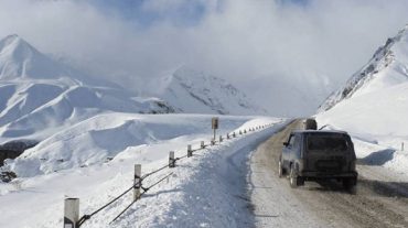 Վարդենյաց լեռնանցքը և Սոթք-Քարվաճառ ավտոճանապարհը բեռնատարների համար դժվարանցանելի են