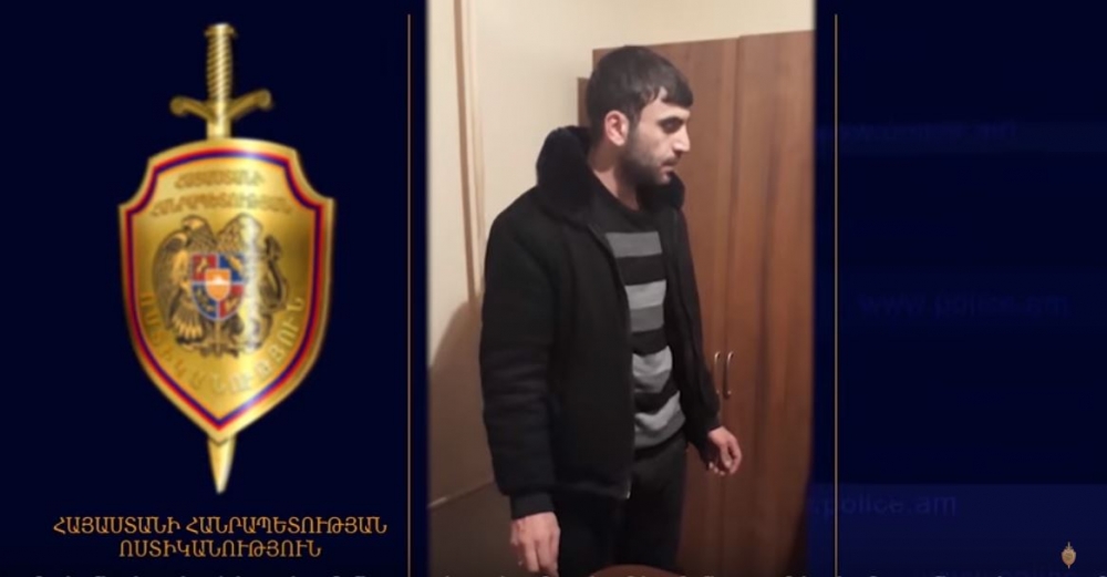 Ոստիկանները թմրամոլի են բերման ենթարկել