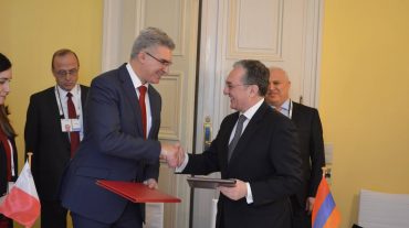 Զոհրաբ Մնացականյանը և Կարմելո Արբելան ստորագրեցին Հայաստանի ԱԳՆ-ի և Մալթայի ԱԳՆ-ի միջև քաղաքական խորհրդակցություններ անցկացնելու մասին փոխըմբռնման հուշագիր